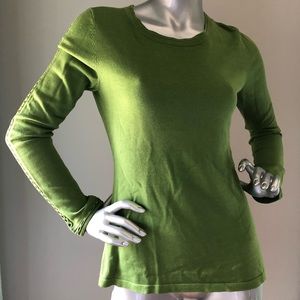 Brooks Brothers pullover silk / cotton blend top in Kelly green